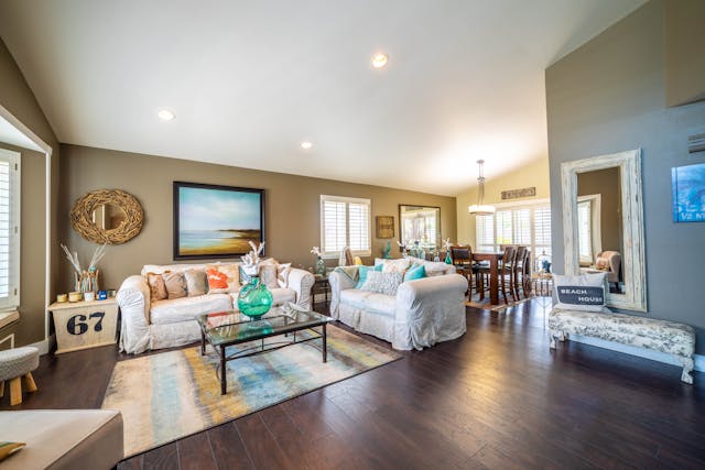 Luxurious-Home